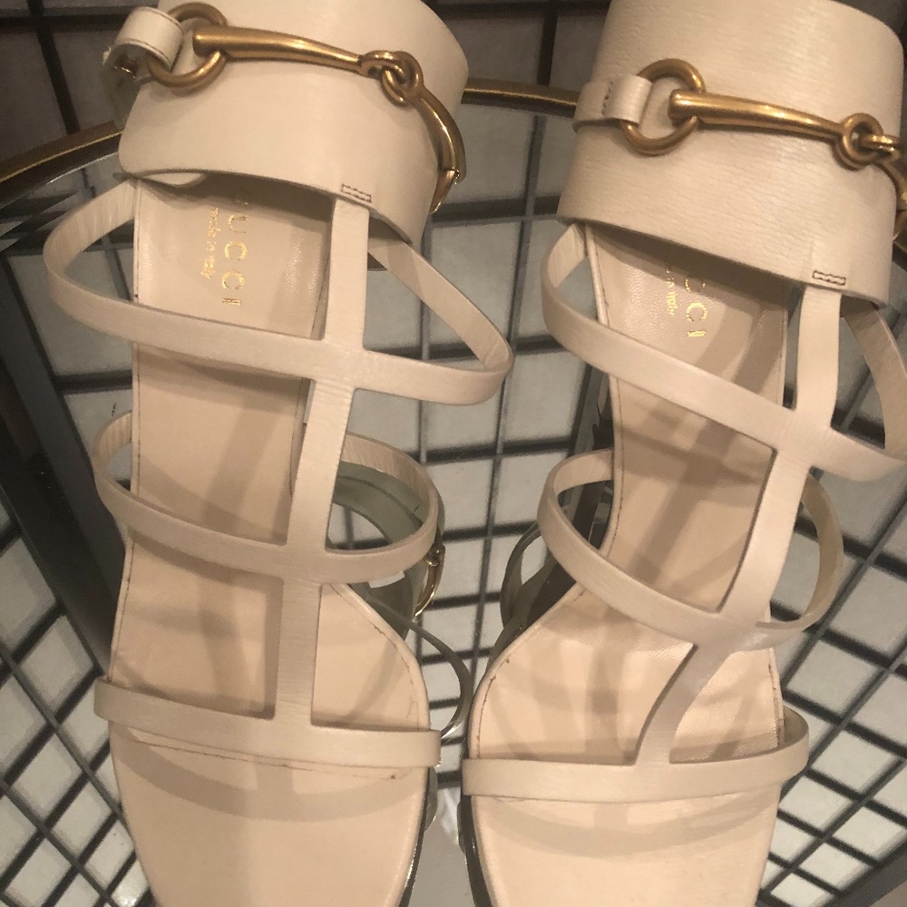 White Gucci Sandals - BRAND NEW!
